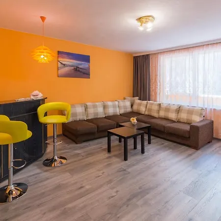 Kapriz - 2 Beds Aptmnt Near The 아파트 *