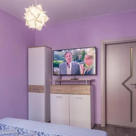 Apartmán Kapriz - 2 Beds Aptmnt Near The *